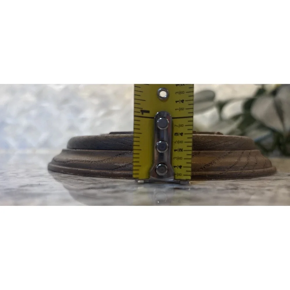 Vintage Resin Dutch Girl Wood Tone Hidden Key Holder Cottage‎ Core Granny Core